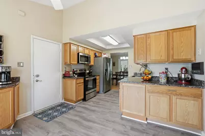 1630 Sadlers Wells Drive, Herndon, VA 20170 - Photo 7