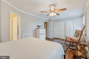 8240 Taunton Pl, Springfield, VA 22152 - Photo 17