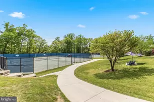 8240 Taunton Pl, Springfield, VA 22152 - Photo 45