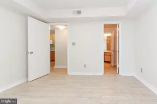 3916 Penderview Dr, Fairfax, VA 22033 - Photo 9