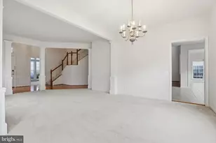13512 Ann Grigsby Cir, Centreville, VA 20120 - Photo 5
