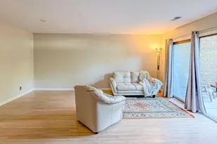 2674 Glengyle Dr, Vienna, VA 22181 - Photo 11