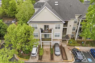 5172 William Colin Ct, Centreville, VA 20120 - Photo 3