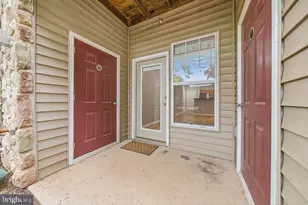5172 William Colin Ct, Centreville, VA 20120 - Photo 29