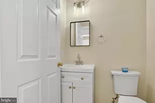 2492 Quick St, Herndon, VA 20171 - Photo 13