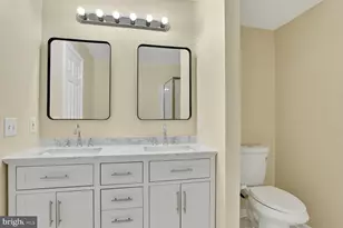 2492 Quick St, Herndon, VA 20171 - Photo 21