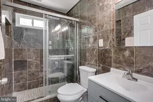 11701 Braddock Rd, Fairfax, VA 22030 - Photo 25
