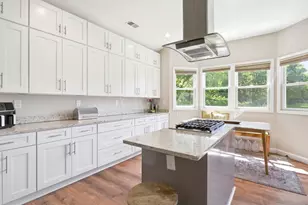 11701 Braddock Rd, Fairfax, VA 22030 - Photo 5