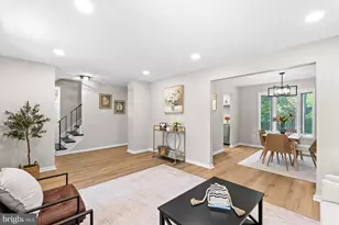 14810 Cranoke St, Centreville, VA 20120 - Photo 11