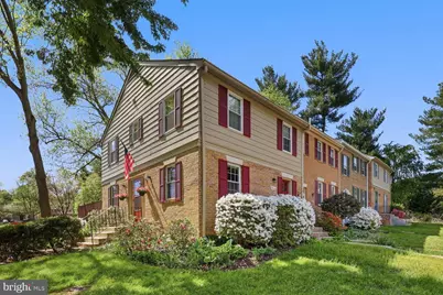 9632 Lindenbrook Street, Fairfax, VA 22031 - Photo 1