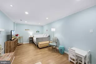 9632 Lindenbrook St, Fairfax, VA 22031 - Photo 29