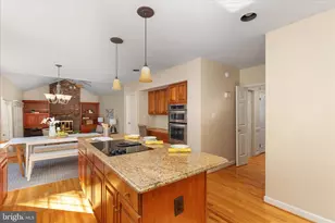 13018 Grey Friars Pl, Herndon, VA 20171 - Photo 19