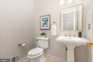 13018 Grey Friars Pl, Herndon, VA 20171 - Photo 27