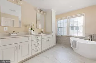 13018 Grey Friars Pl, Herndon, VA 20171 - Photo 35
