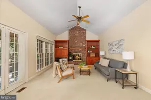 13018 Grey Friars Pl, Herndon, VA 20171 - Photo 23