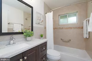 1635 Dinneen Dr, McLean, VA 22101 - Photo 21