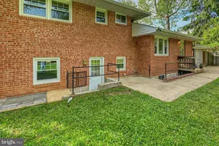 1635 Dinneen Dr, McLean, VA 22101 - Photo 39