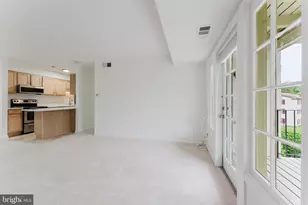 5800 Torington Dr, Springfield, VA 22152 - Photo 17