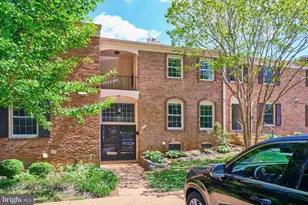 3153 Fairbury Ln, Fairfax, VA 22031 - Photo 3