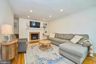 3153 Fairbury Ln, Fairfax, VA 22031 - Photo 7