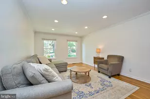 3153 Fairbury Ln, Fairfax, VA 22031 - Photo 9