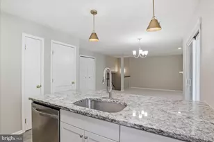 12898 Grays Pointe Rd, Fairfax, VA 22033 - Photo 13
