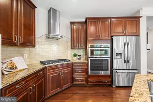 6198 Champion Oak Ct, Falls Church, VA 22044 - Photo 17