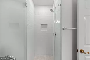 8405 Brookewood Ct, McLean, VA 22102 - Photo 41