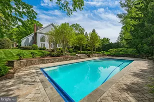 8405 Brookewood Ct, McLean, VA 22102 - Photo 5