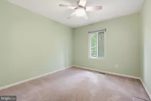 13300 Apgar Pl, Herndon, VA 20170 - Photo 19