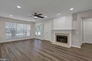 9257 Cardinal Forest Ln, Lorton, VA 22079 - Photo 17