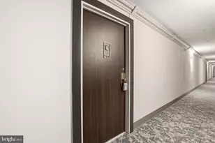 2300 Pimmit Dr, Falls Church, VA 22043 - Photo 19