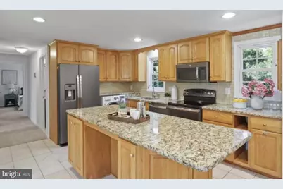 6224 Thornwood Drive, Alexandria, VA 22310 - Photo 9