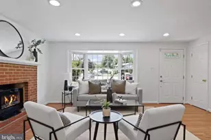 6224 Thornwood Dr, Alexandria, VA 22310 - Photo 5
