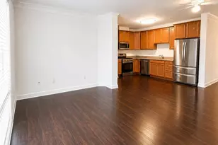 6107 Fairview Farm Dr, Alexandria, VA 22315 - Photo 5