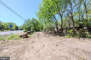 12224 Braddock Rd, Fairfax, VA 22030 - Photo 15
