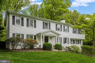 2006 Carriage Ct, Vienna, VA 22181 - Photo 3
