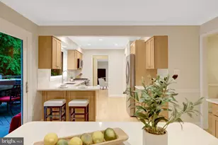 2006 Carriage Ct, Vienna, VA 22181 - Photo 15