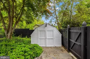 2006 Carriage Ct, Vienna, VA 22181 - Photo 75