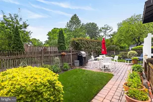 9119 McNair Dr, Alexandria, VA 22309 - Photo 47