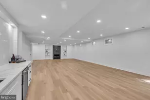 12111 Walnut Br Rd, Reston, VA 20194 - Photo 47