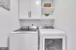12111 Walnut Br Rd, Reston, VA 20194 - Photo 37