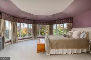 7818 Crownhurst Ct, McLean, VA 22102 - Photo 11