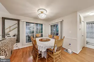 6147 Stonepath Cir, Centreville, VA 20120 - Photo 7