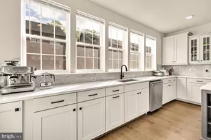 12548 Dehring Dr, Fairfax, VA 22033 - Photo 19