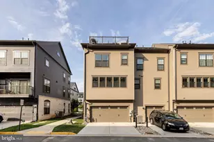 12548 Dehring Dr, Fairfax, VA 22033 - Photo 47