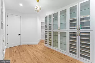 608 Walker Rd, Great Falls, VA 22066 - Photo 47