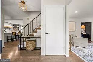 11025 Melissa Ct, Fairfax, VA 22030 - Photo 3