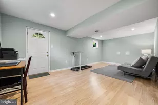 11025 Melissa Ct, Fairfax, VA 22030 - Photo 33