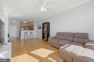 12000 Market St, Reston, VA 20190 - Photo 9